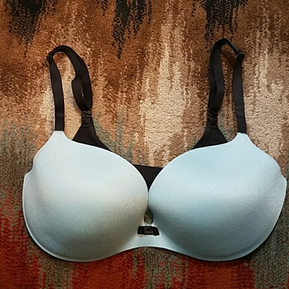 32DD Victorias Secret Incredible Lined Demi